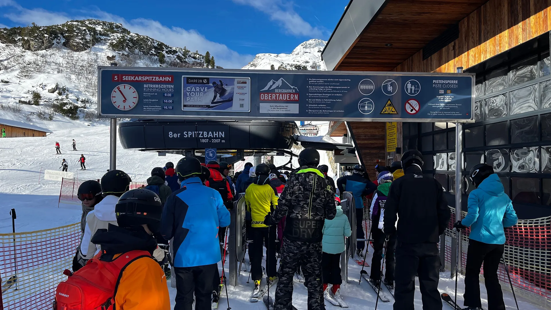 Clock board in the Obertauern ski area
