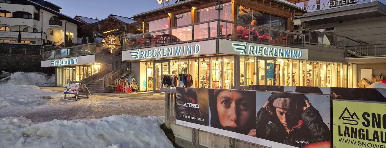 Terrex Plakat mit Winter Kollektion 2024/25