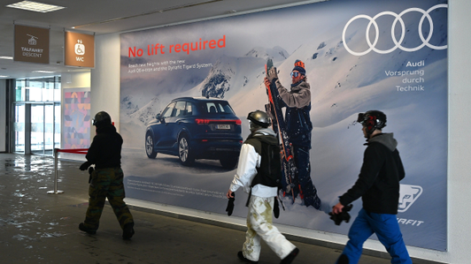 Indoor Impact Audi in einer Talstation im Skigebiet Ski Arlberg, St. Anton