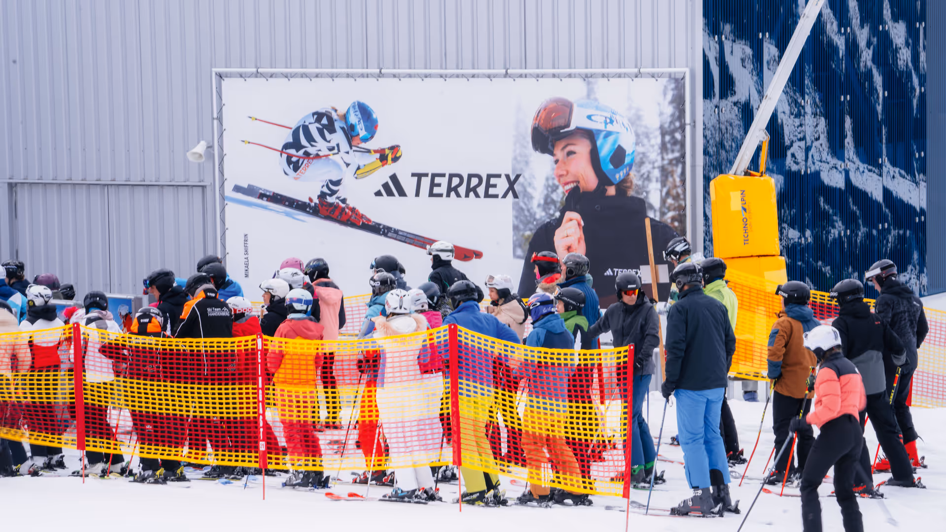 Megaboard with Adidas Terex motif in the Altenmarkt-Zauchensee ski area