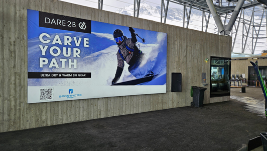 Outdoor Impact mit Dare2B-Sujet im Skigebiete Sölden