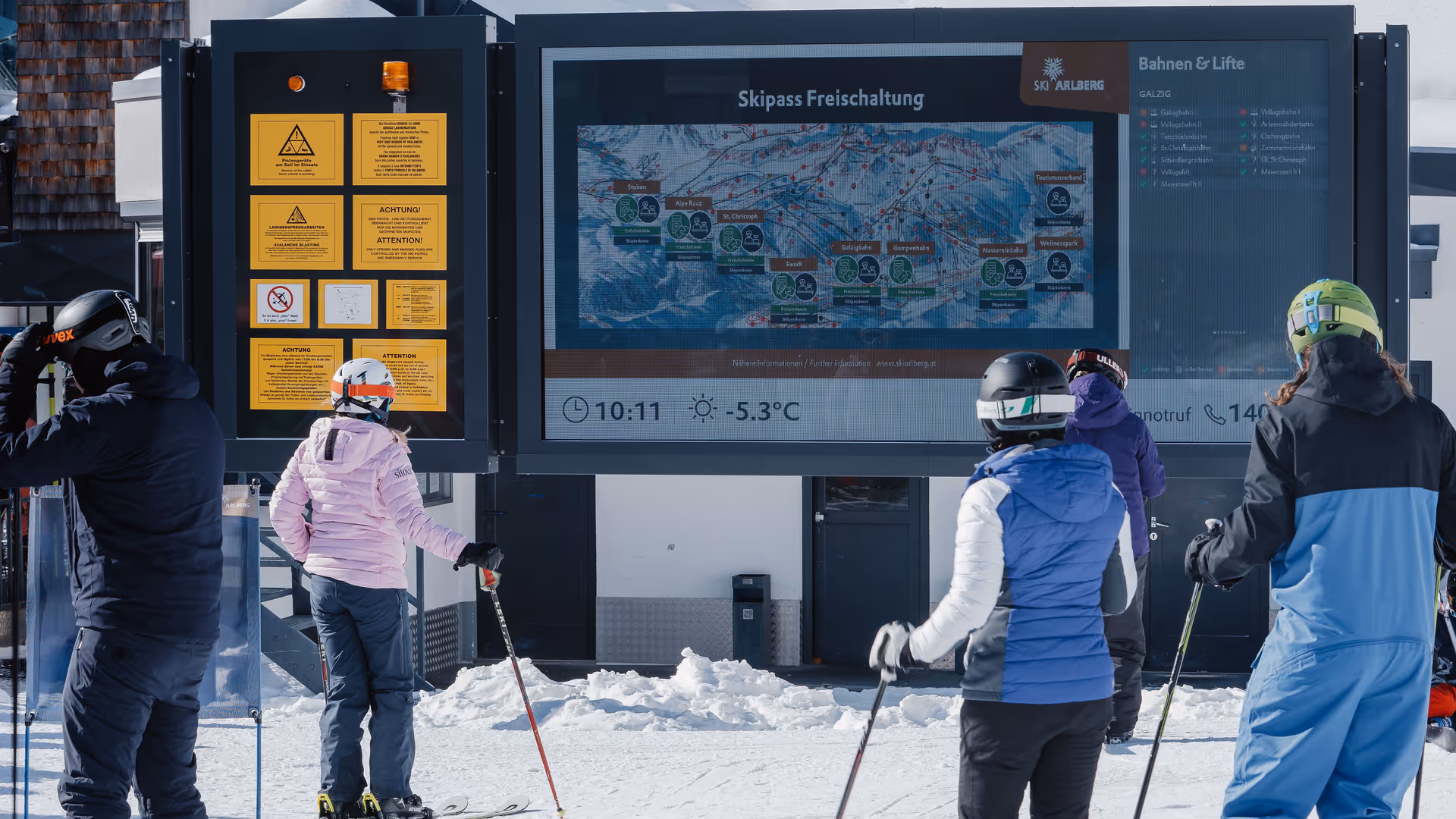 Panorama-Infoanlage als LED Videowall am Ski Arlberg, St. Anton